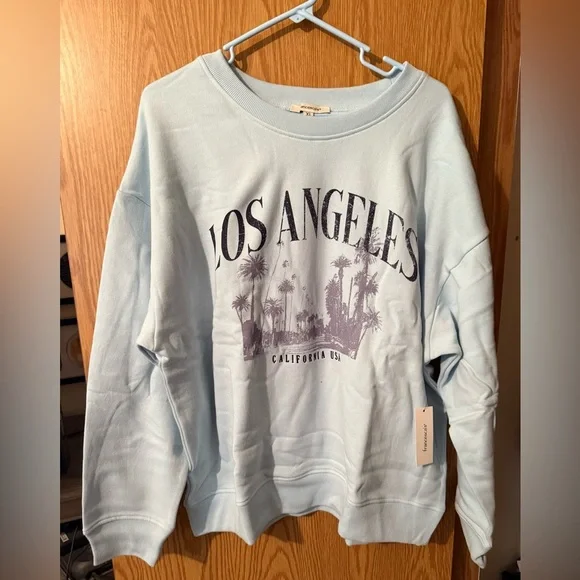 Francesca’s Los Angeles Graphic Women's Sweater - Light Blue - Picture 2 of 7